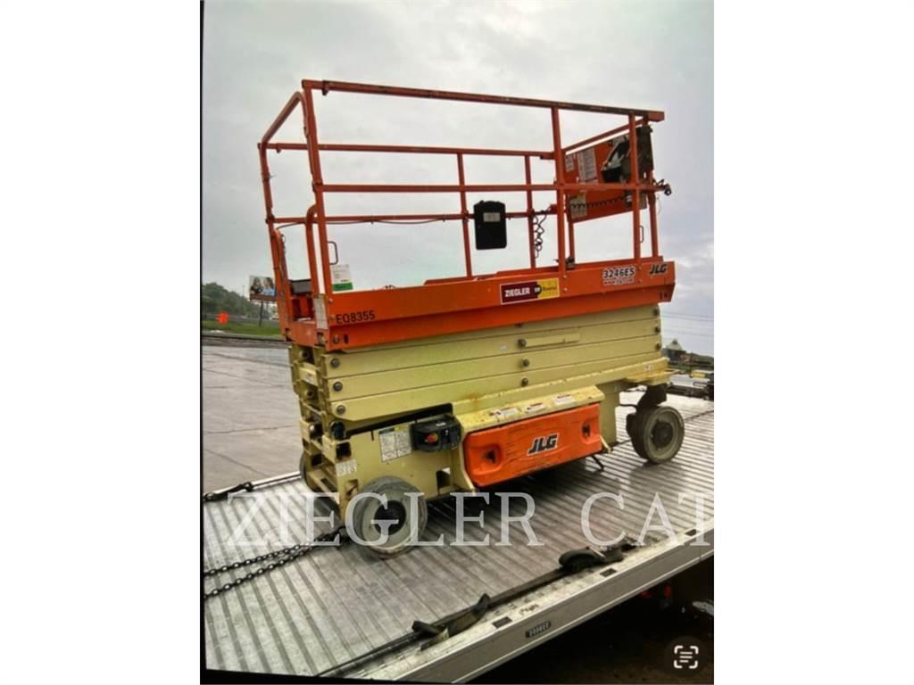JLG 3246ES 가위형 리프트