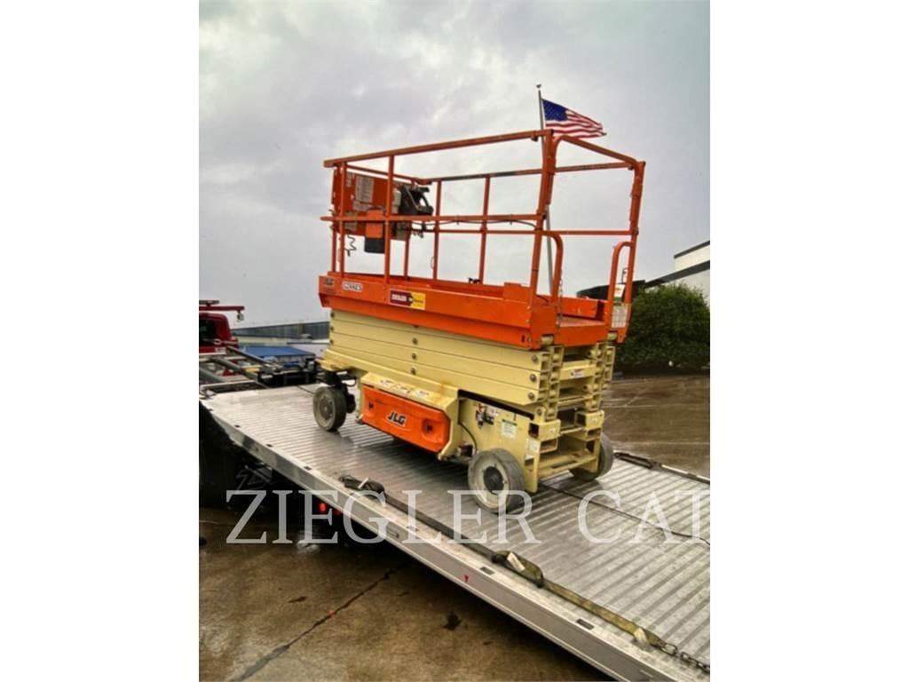 JLG 3246ES 가위형 리프트