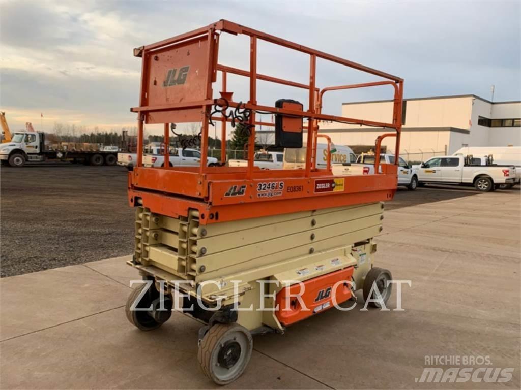 JLG 3246ES 가위형 리프트