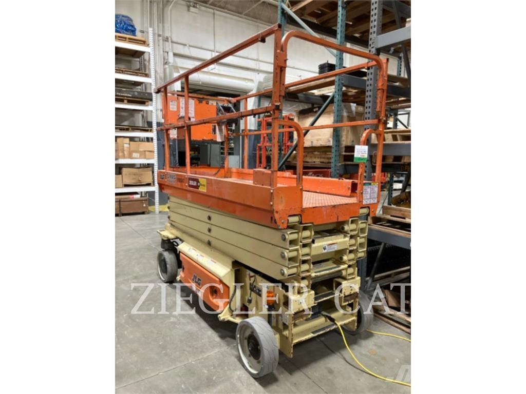 JLG 3246ES 가위형 리프트