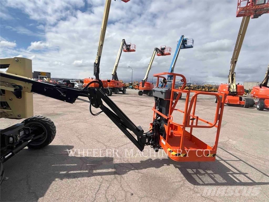 JLG 340AJ 관절형 전동이동 리프트