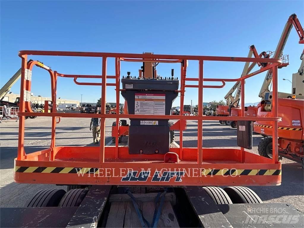 JLG 460SJ 관절형 전동이동 리프트