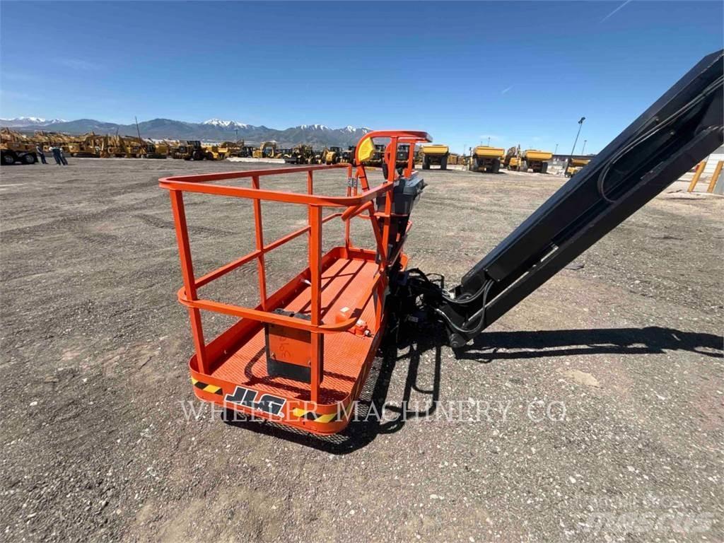 JLG 460SJ 관절형 전동이동 리프트