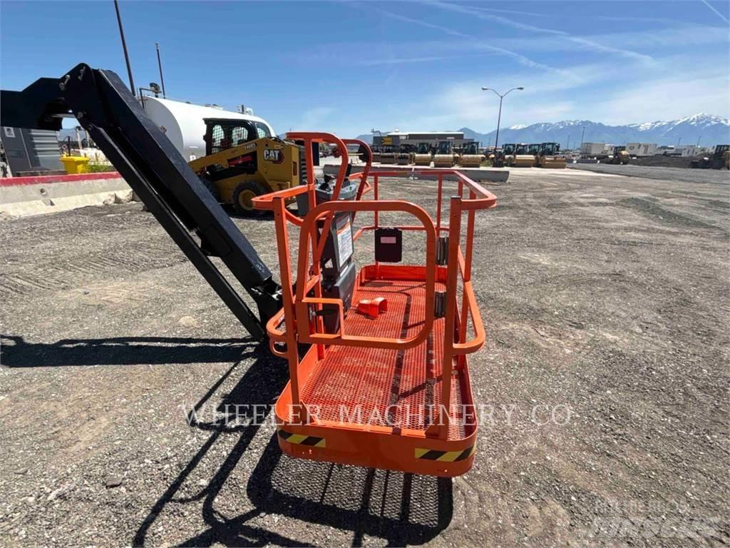 JLG 460SJ 관절형 전동이동 리프트