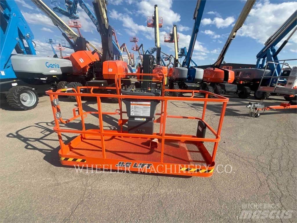 JLG 460SJ 관절형 전동이동 리프트