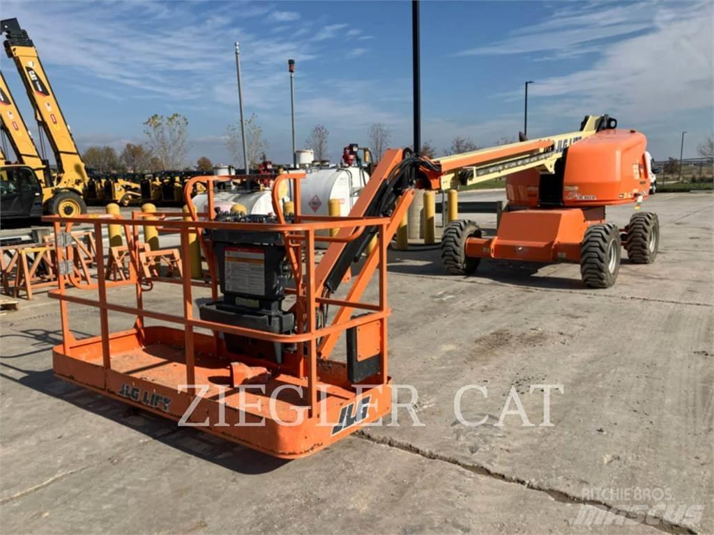 JLG 460SJ 관절형 전동이동 리프트