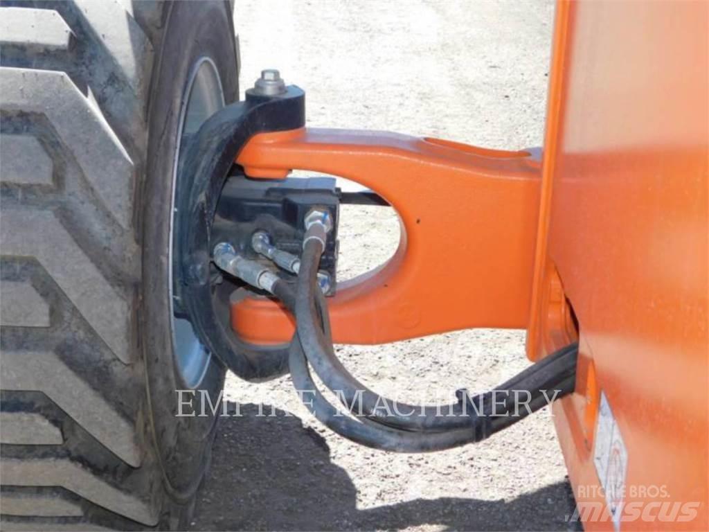 JLG 460SJ 관절형 전동이동 리프트