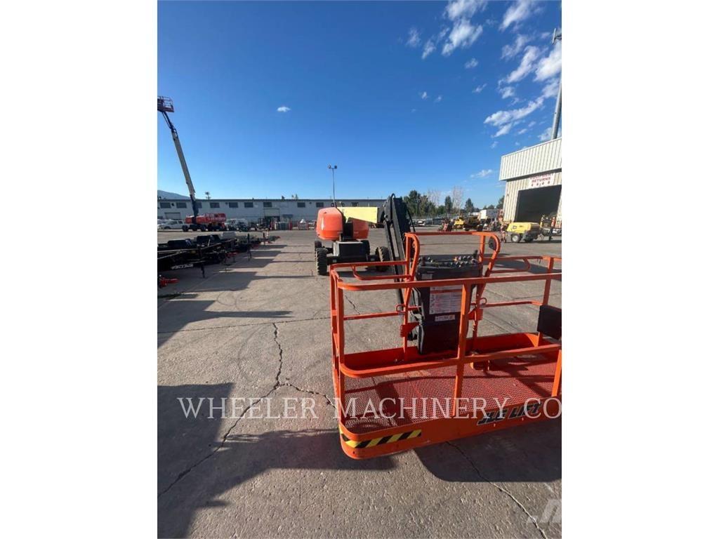 JLG 460SJ 관절형 전동이동 리프트