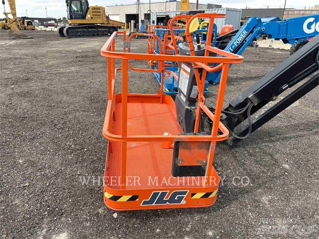 JLG 460SJ SP 관절형 전동이동 리프트