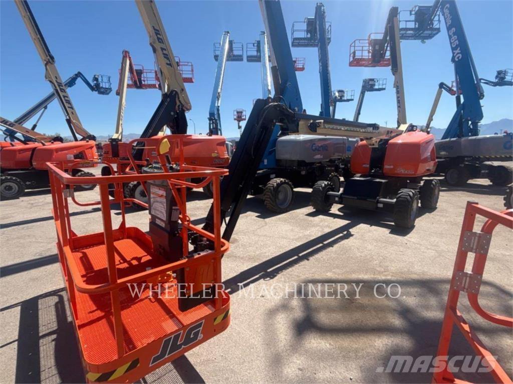 JLG 460SJ SP 관절형 전동이동 리프트
