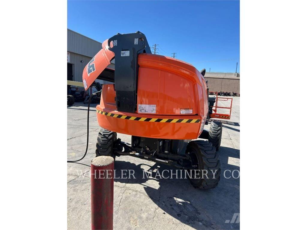 JLG 460SJ SP 관절형 전동이동 리프트