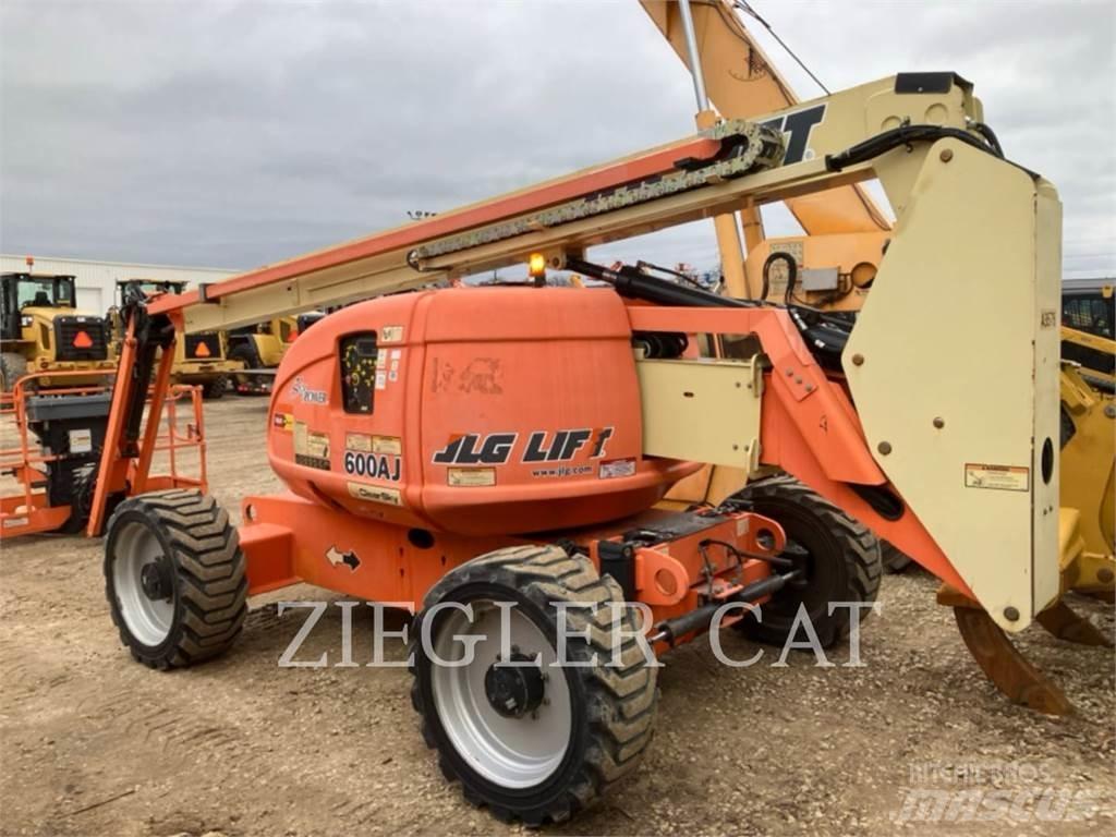 JLG 600AJ 관절형 전동이동 리프트