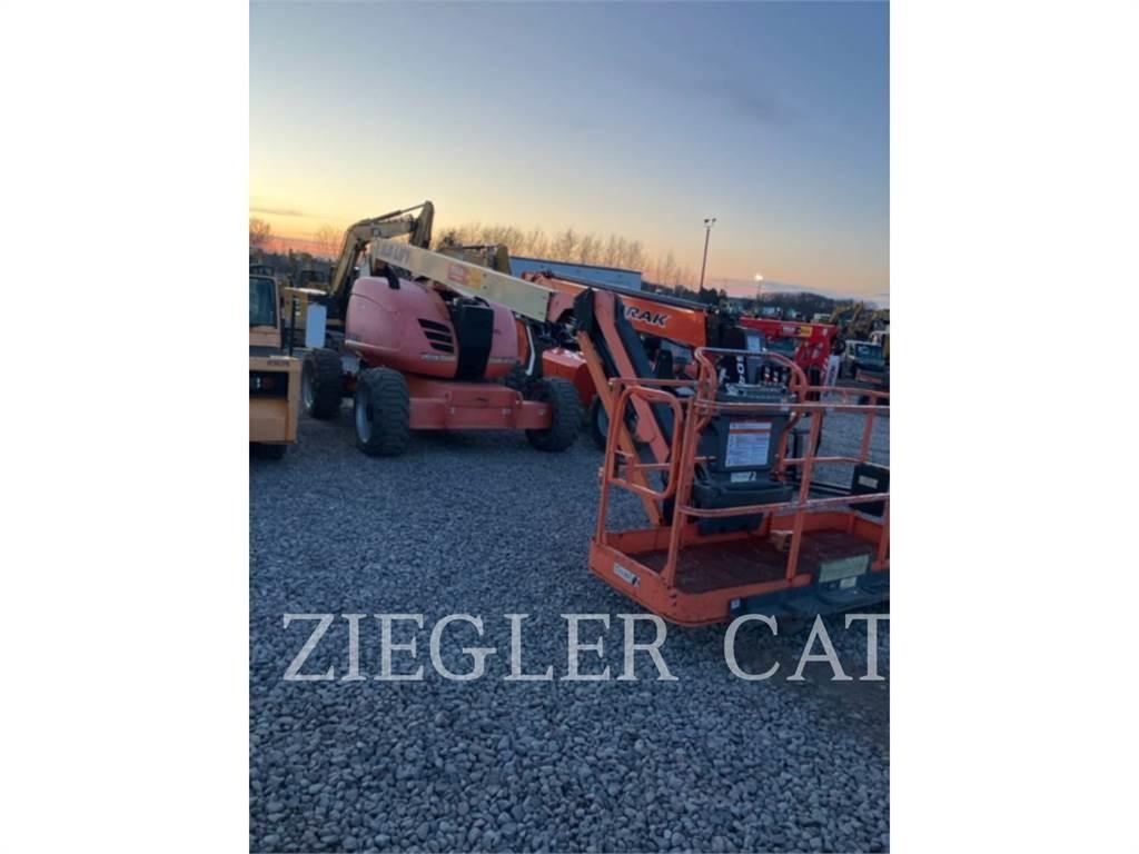 JLG 600AJ 관절형 전동이동 리프트