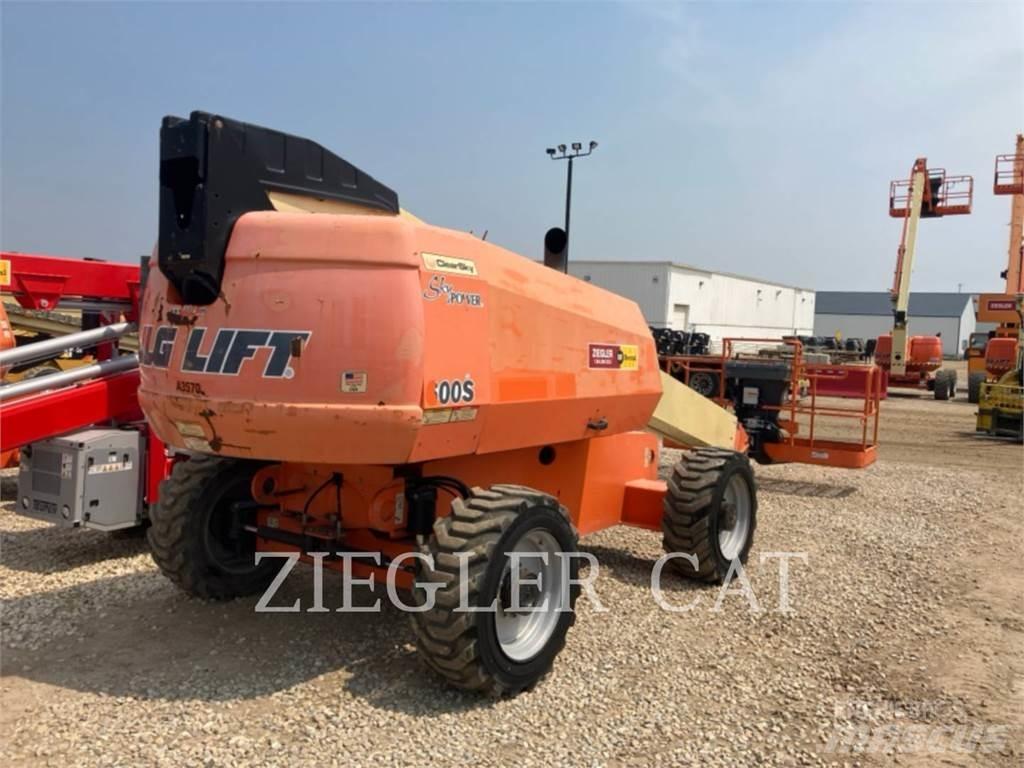 JLG 600S 관절형 전동이동 리프트