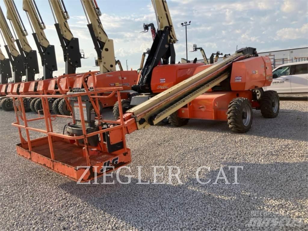JLG 600S 관절형 전동이동 리프트