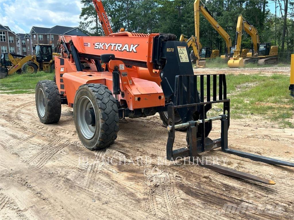 JLG 6042 텔러 핸들러