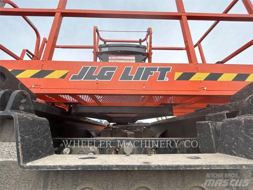 JLG 660SJ 관절형 전동이동 리프트