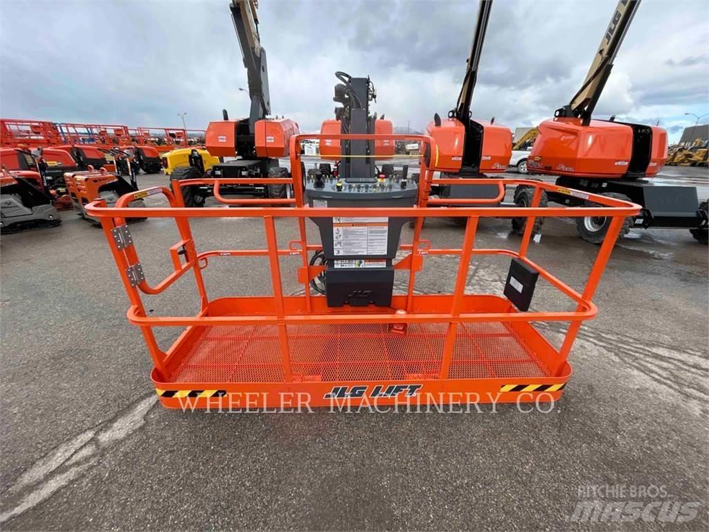 JLG 660SJ 관절형 전동이동 리프트