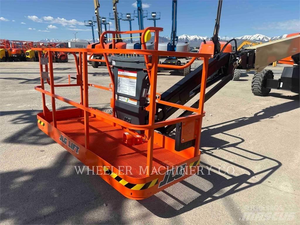 JLG 660SJ 관절형 전동이동 리프트