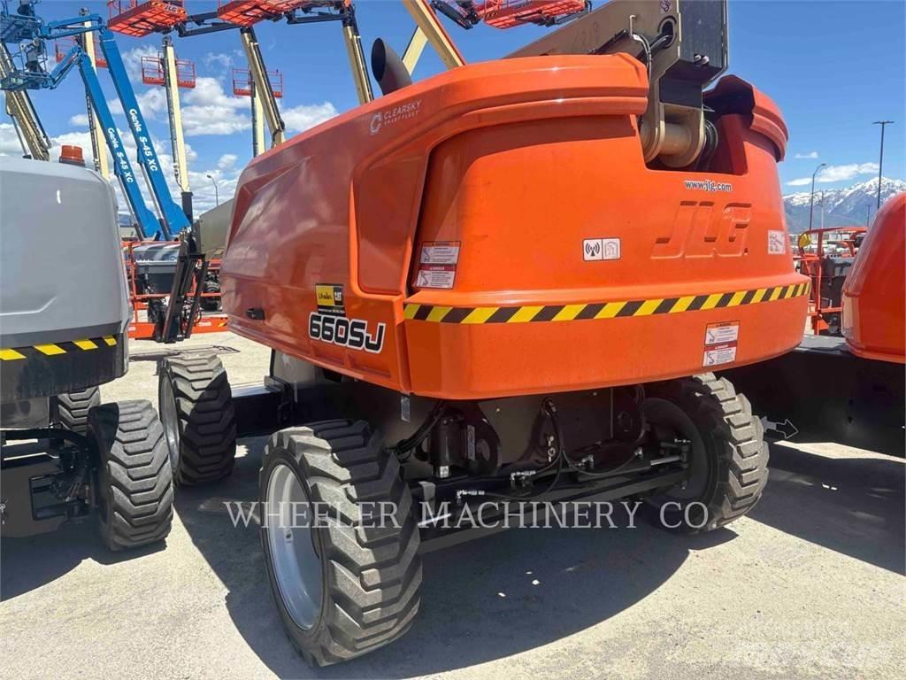 JLG 660SJ 관절형 전동이동 리프트