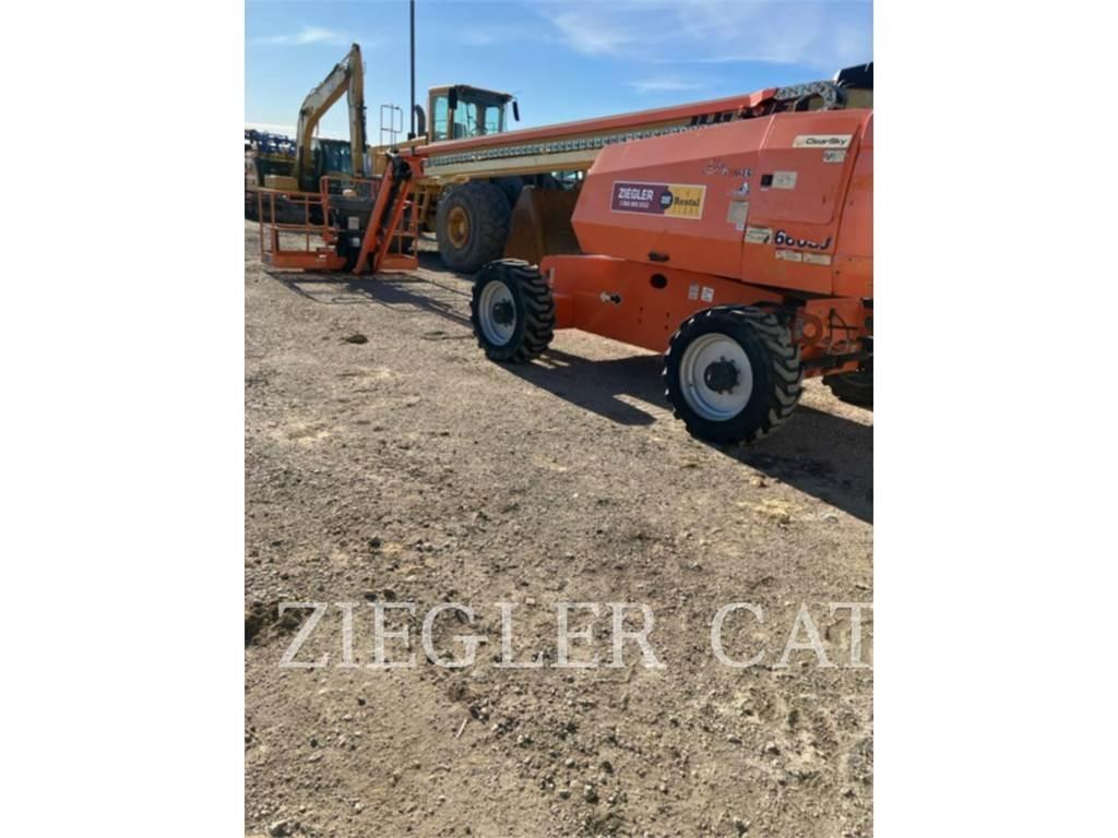 JLG 660SJ 관절형 전동이동 리프트