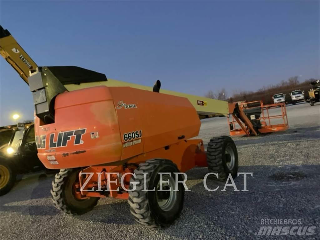 JLG 660SJ 관절형 전동이동 리프트