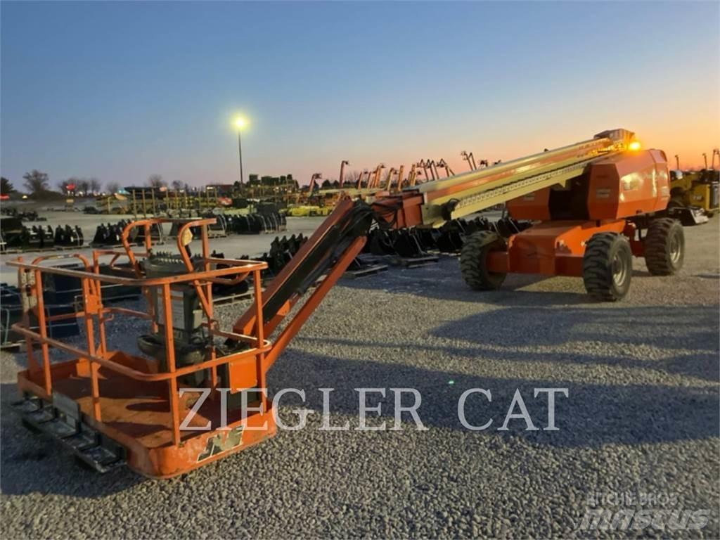 JLG 660SJ 관절형 전동이동 리프트