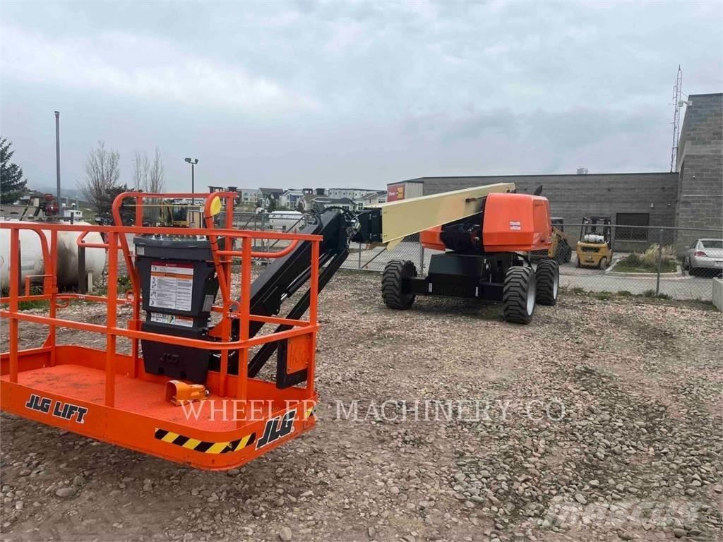 JLG 660SJ 관절형 전동이동 리프트