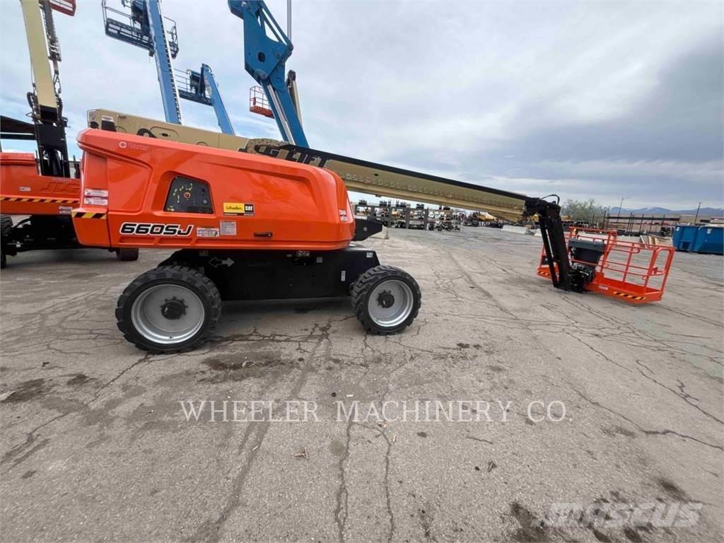 JLG 660SJ 관절형 전동이동 리프트