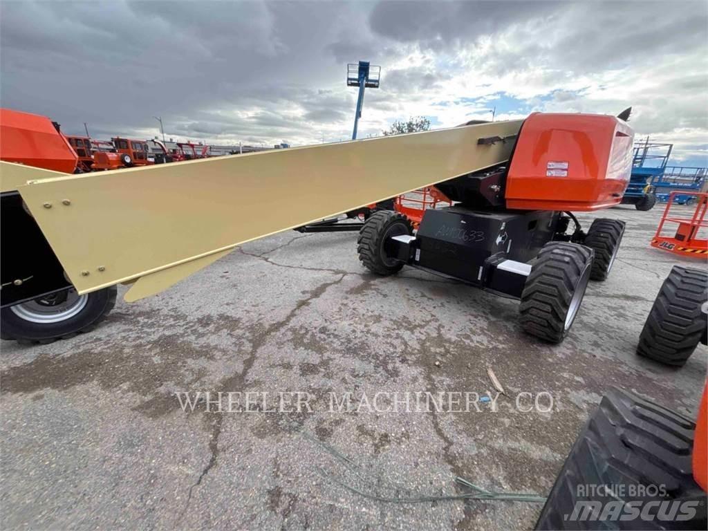 JLG 660SJ 관절형 전동이동 리프트
