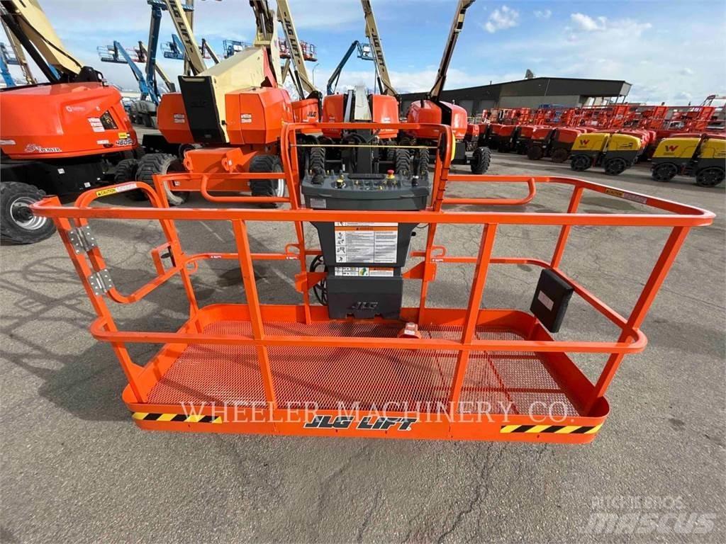 JLG 660SJ SP 관절형 전동이동 리프트