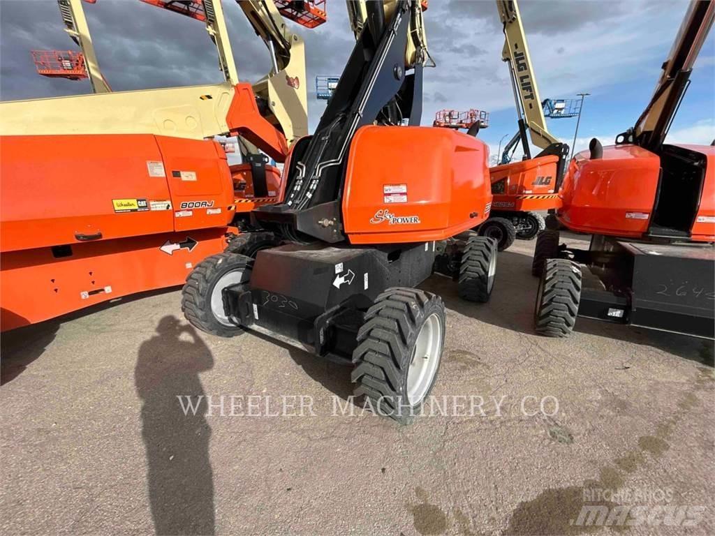 JLG 660SJ SP 관절형 전동이동 리프트