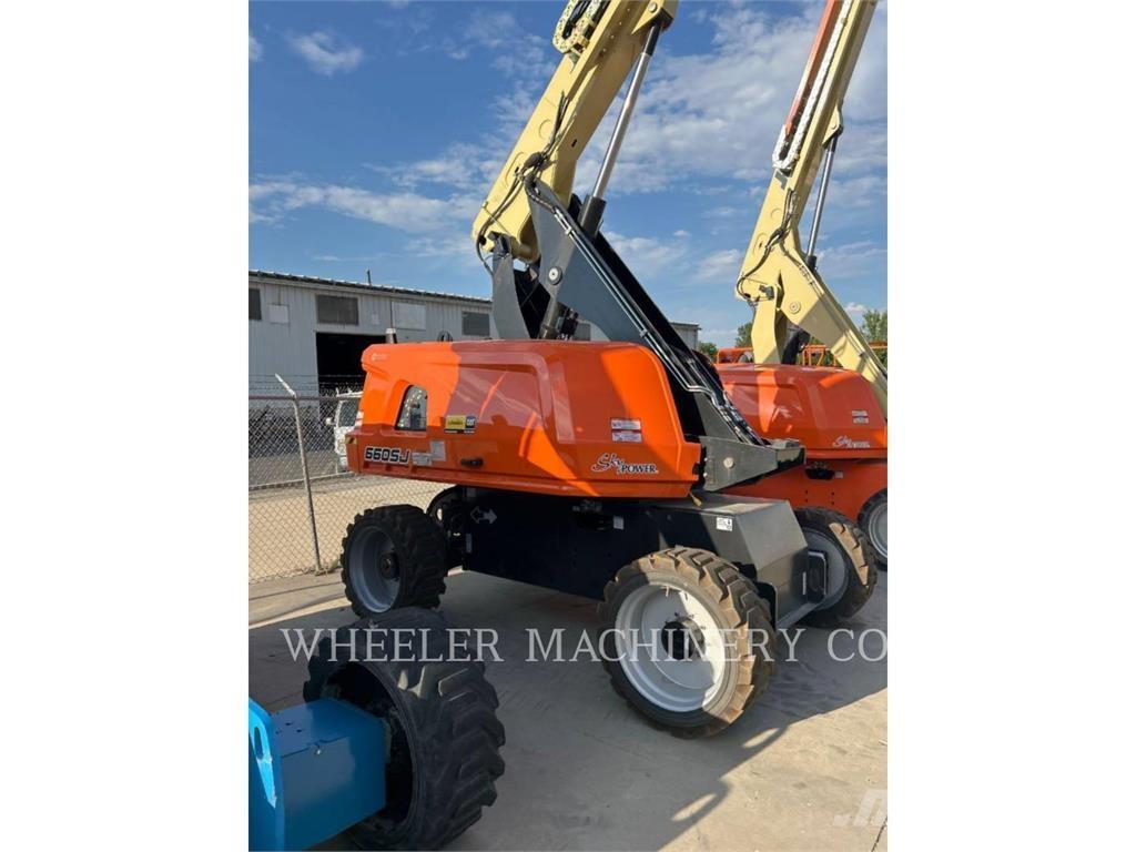 JLG 660SJ SP 관절형 전동이동 리프트