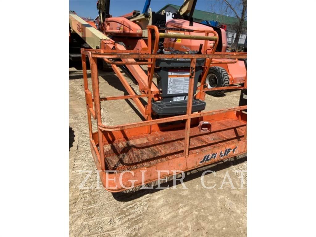 JLG 660SJC 관절형 전동이동 리프트