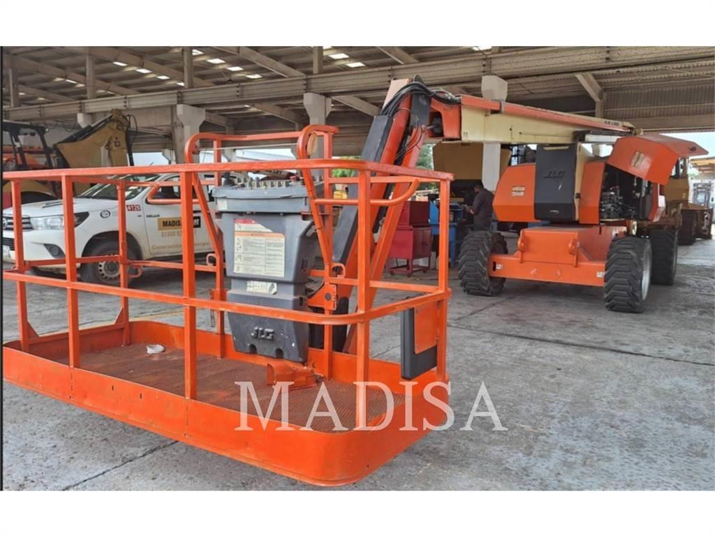 JLG 800 AJ 관절형 전동이동 리프트