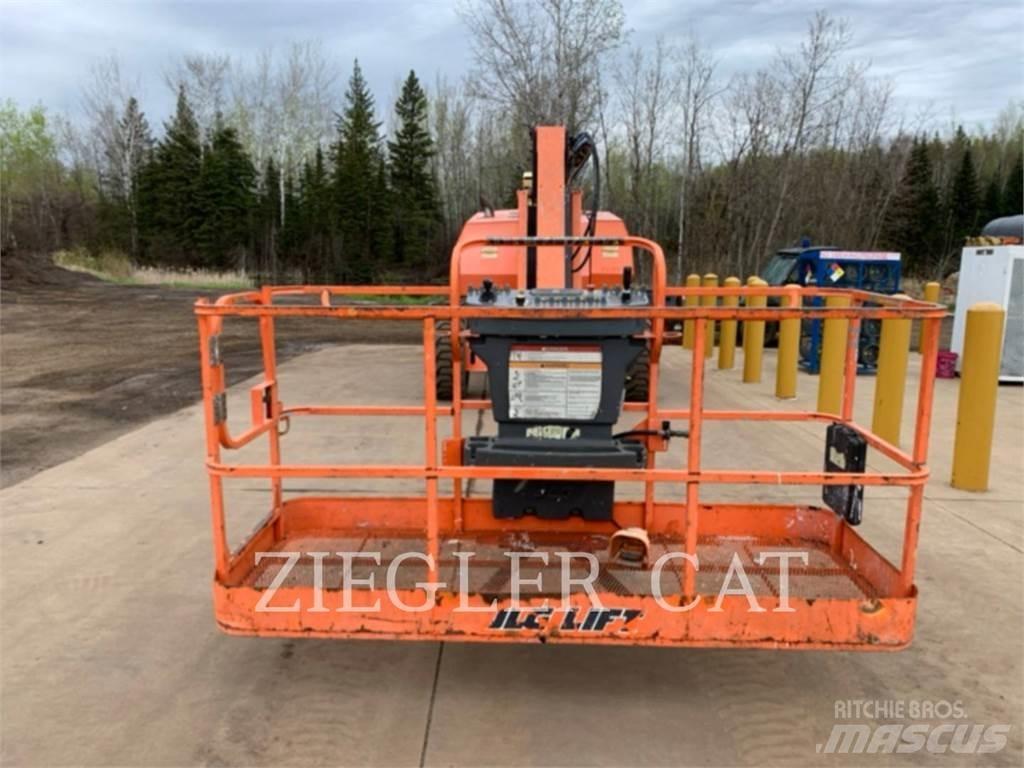 JLG 800AJ 관절형 전동이동 리프트