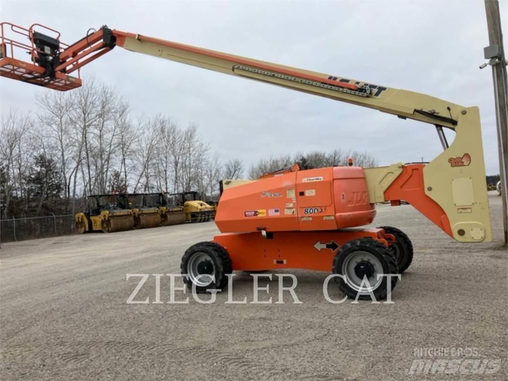 JLG 800AJ 관절형 전동이동 리프트