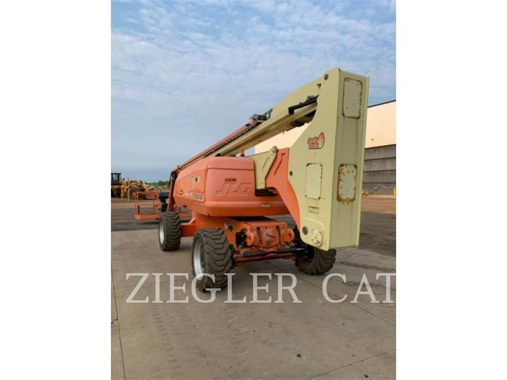 JLG 800AJ 관절형 전동이동 리프트
