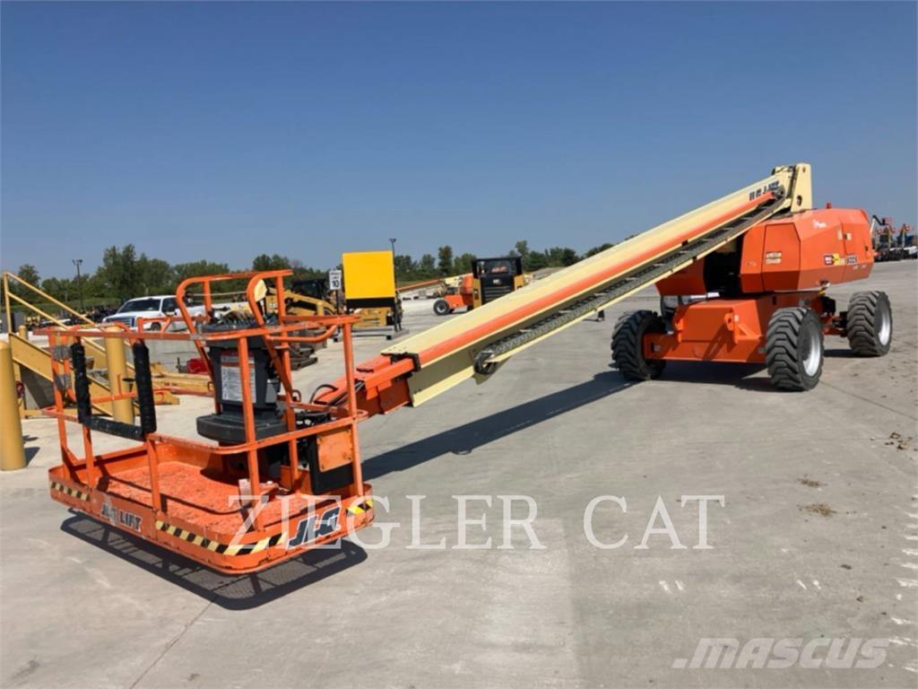 JLG 800S 관절형 전동이동 리프트