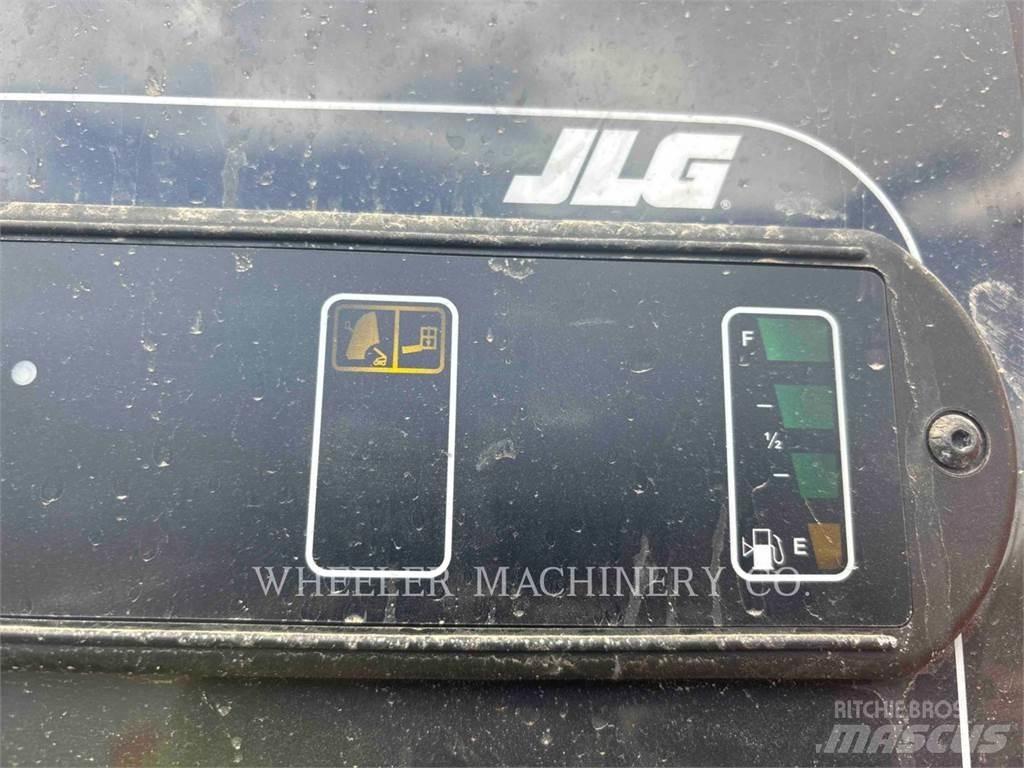 JLG 860SJ 관절형 전동이동 리프트