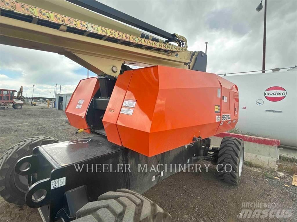 JLG 860SJ 관절형 전동이동 리프트