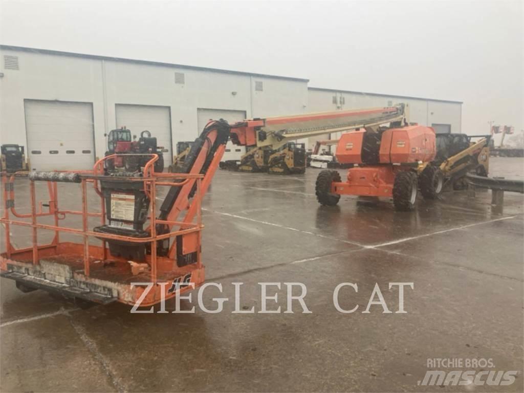 JLG 860SJ 관절형 전동이동 리프트