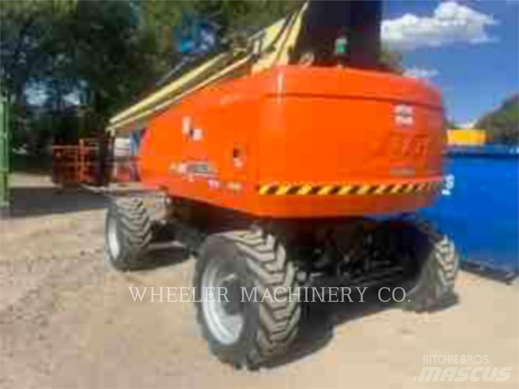 JLG 860SJ 관절형 전동이동 리프트