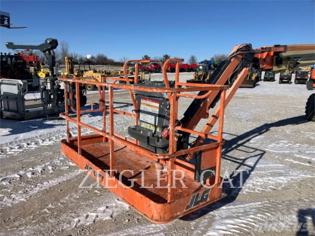 JLG 860SJ 관절형 전동이동 리프트
