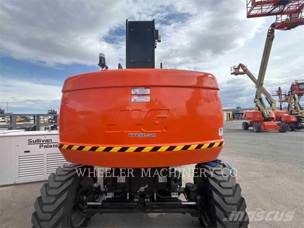 JLG 860SJ 관절형 전동이동 리프트