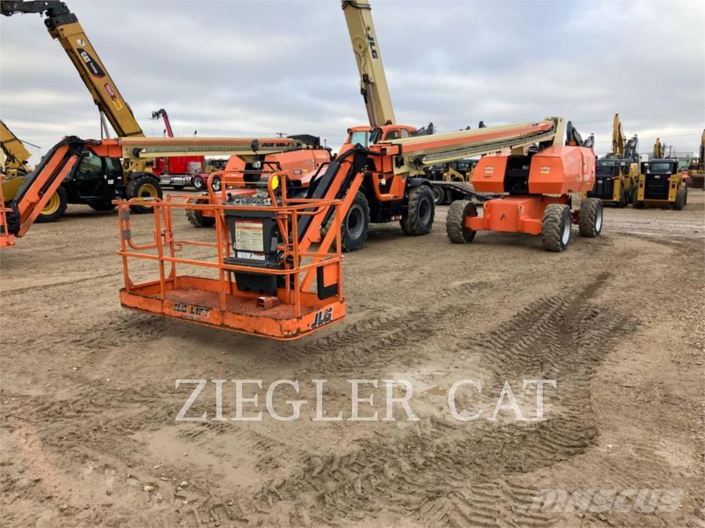JLG 860SJ 관절형 전동이동 리프트