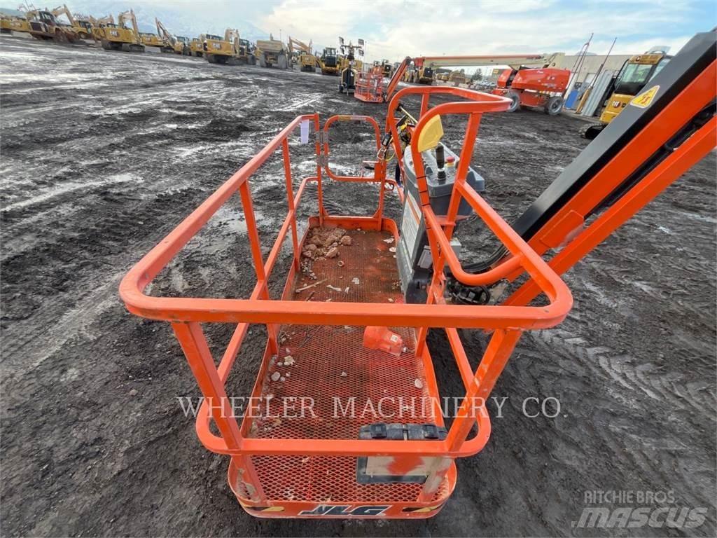 JLG 860SJ SP 관절형 전동이동 리프트
