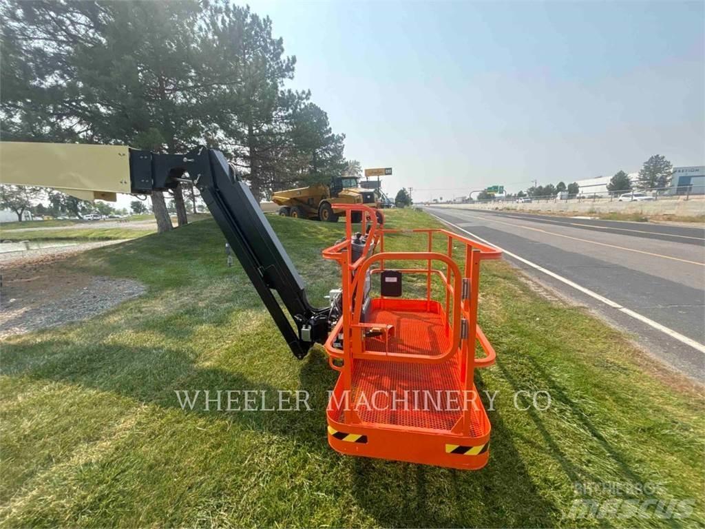 JLG 860SJ SP 관절형 전동이동 리프트