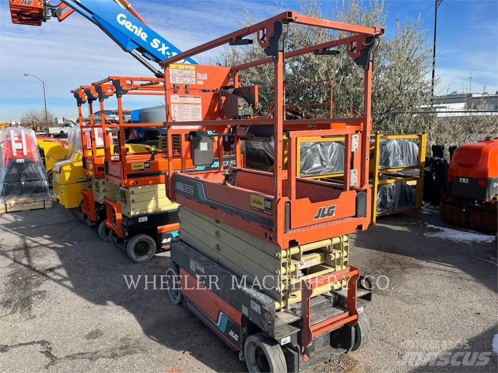 JLG AE1932 가위형 리프트