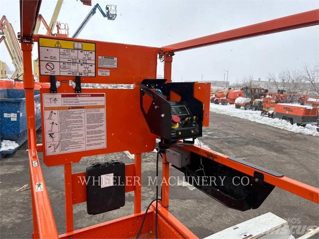 JLG AE1932 가위형 리프트